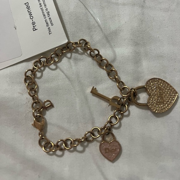 CHRISTIAN DIOR Women’s Charm Bracelet. ✨Pink & Clear Crystals✨ADORABLE - Picture 4 of 11